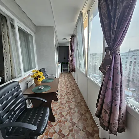 Lejlighed In Regim Hotelier Bukarest