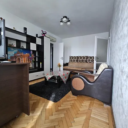 In Regim Hotelier Apartment *