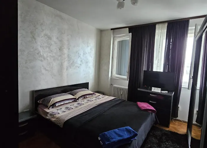 In Regim Hotelier Bucharest